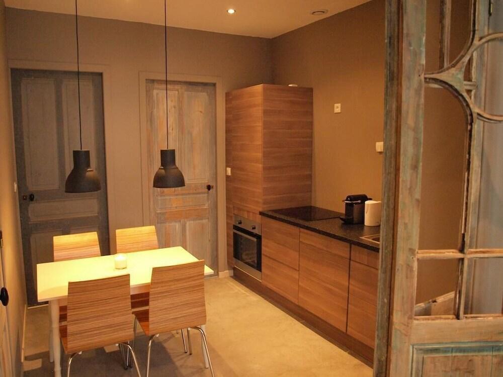 Nuit En Ville Lille La Madeleine لا مادلين المظهر الخارجي الصورة